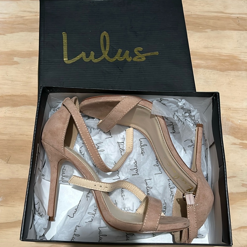 Lulus heels